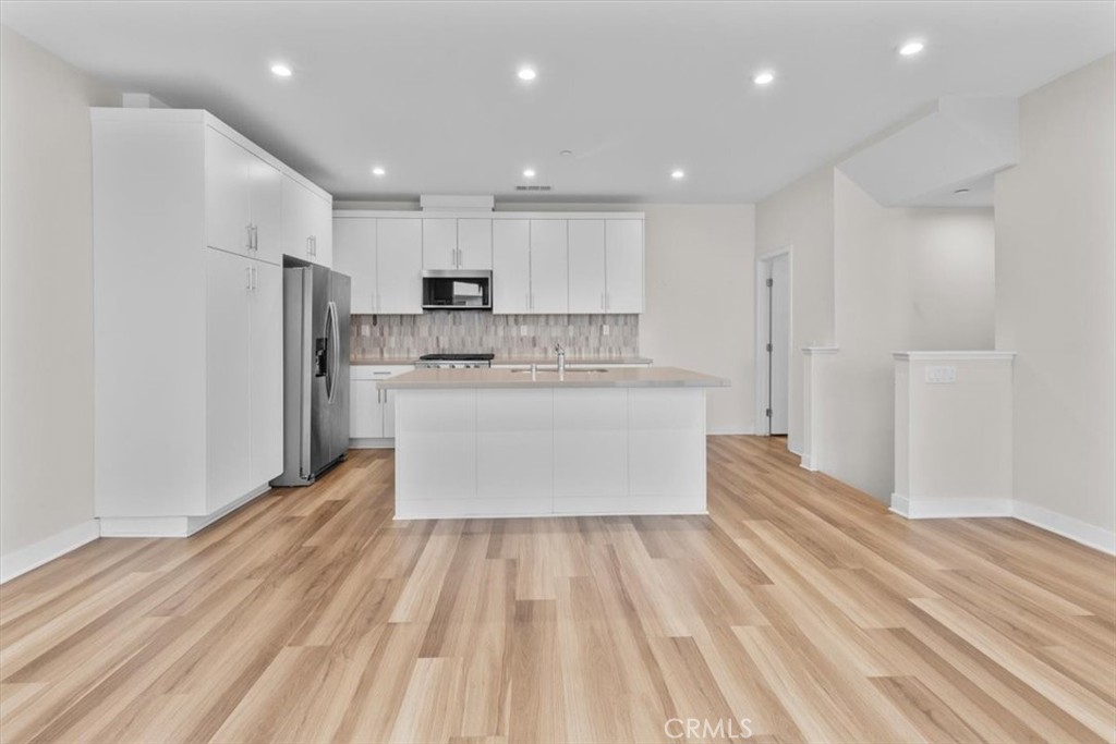 1206 W Cara Property Photo 20