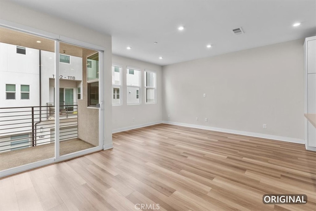 1206 W Cara Property Photo 24