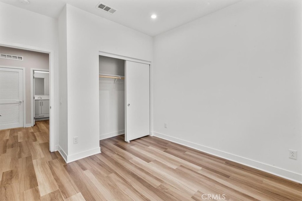 1206 W Cara Property Photo 32