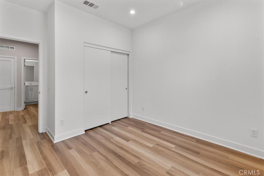 1206 W Cara Property Photo 33