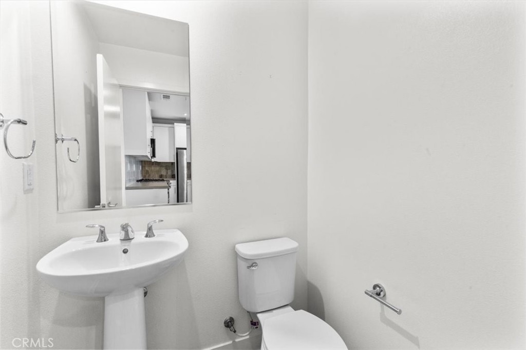 1206 W Cara Property Photo 35