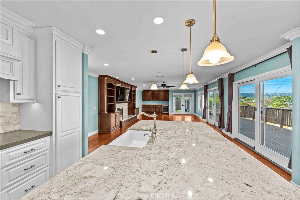 2231 Branford Property Photo 5