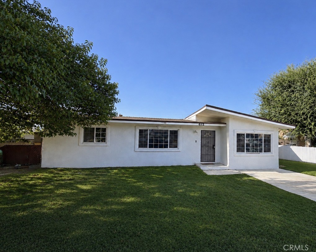 612 Townsley Property Photo 1