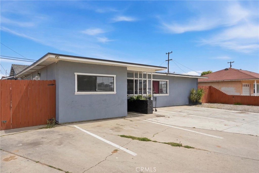 509 W Bunny Property Photo 3