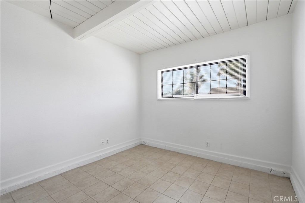 509 W Bunny Property Photo 39