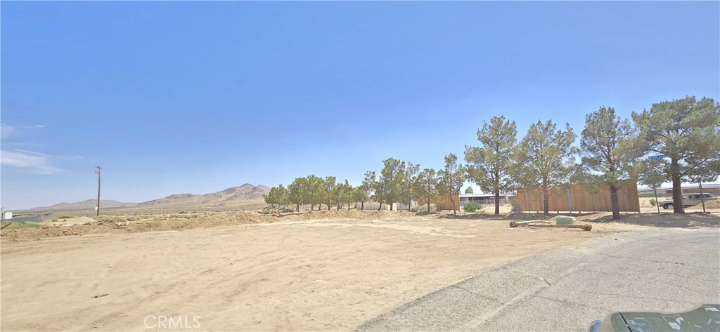 17900 Mossdale Avenue Property Photo 3