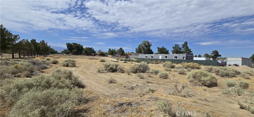 17900 Mossdale Avenue Property Photo 8