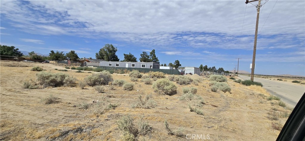 17900 Mossdale Avenue Property Photo 9