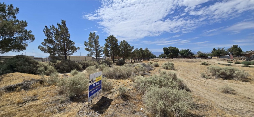 17900 Mossdale Avenue Property Photo 10