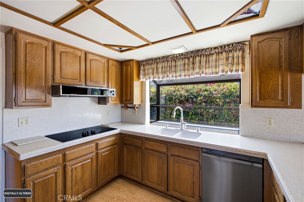 23021 Tiagua Property Photo 26