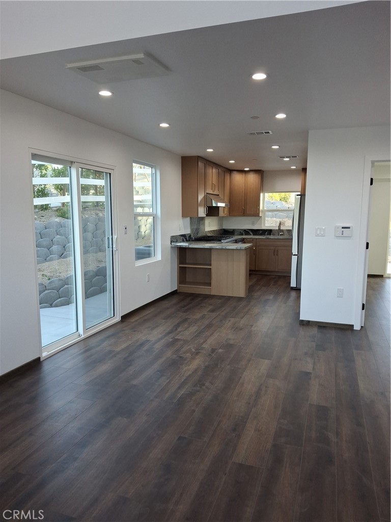 16620 Forrest Avenue Property Photo 15