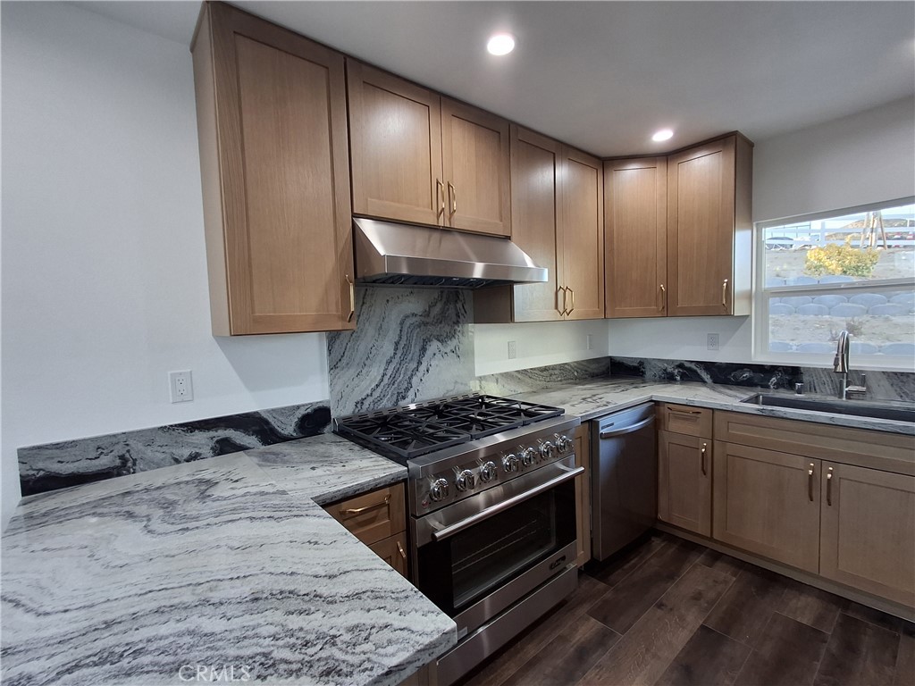 16620 Forrest Avenue Property Photo 23
