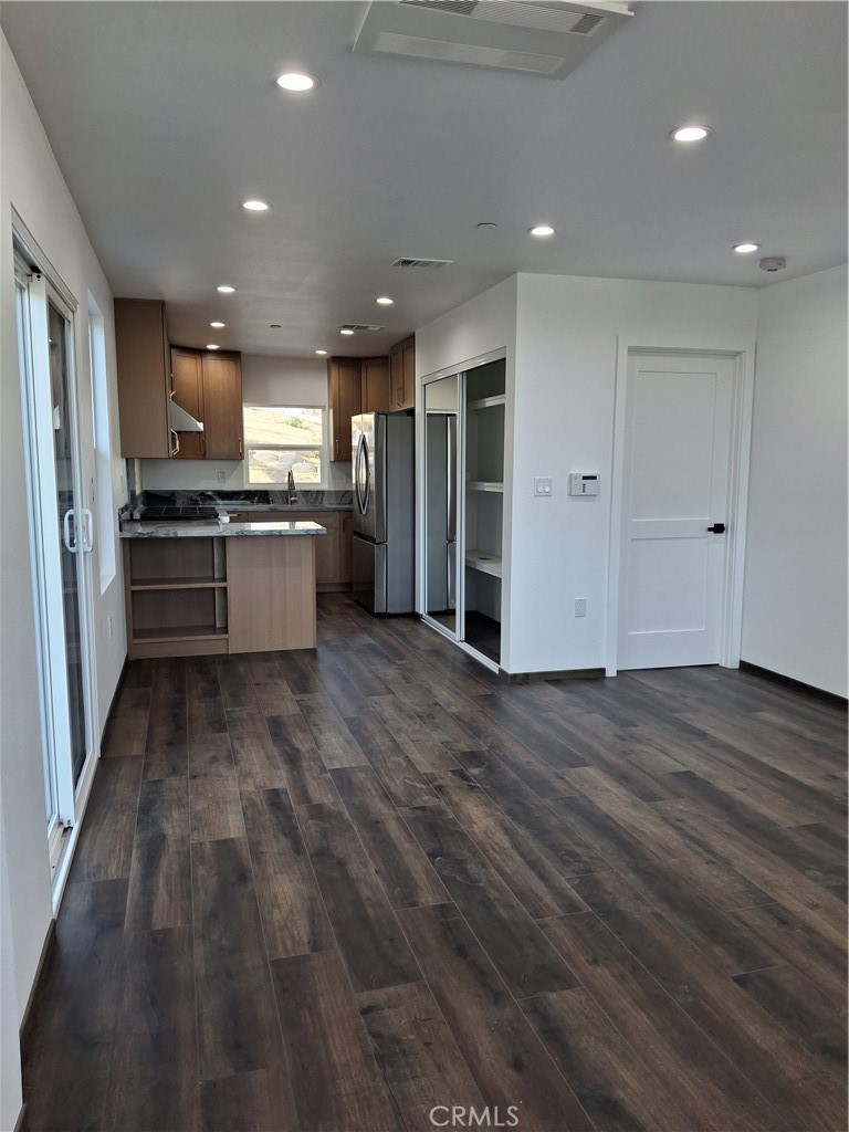 16620 Forrest Avenue Property Photo 24