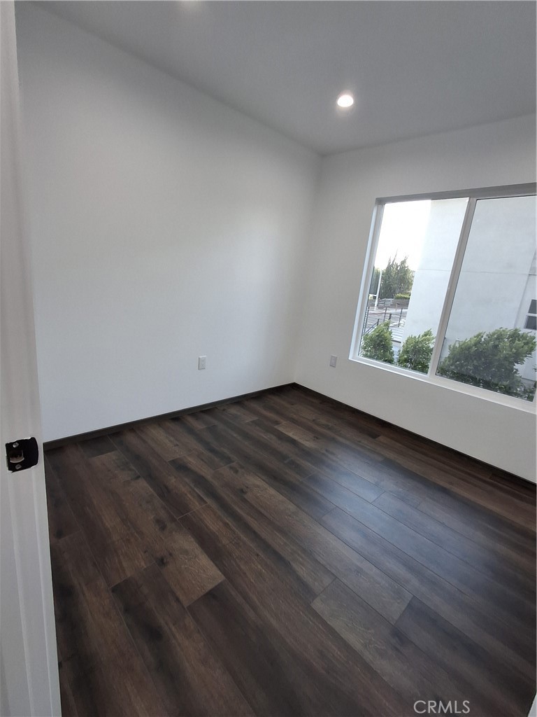 16620 Forrest Avenue Property Photo 41