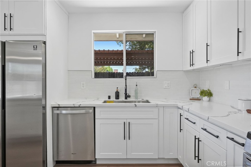 23701 Califa Property Photo 16
