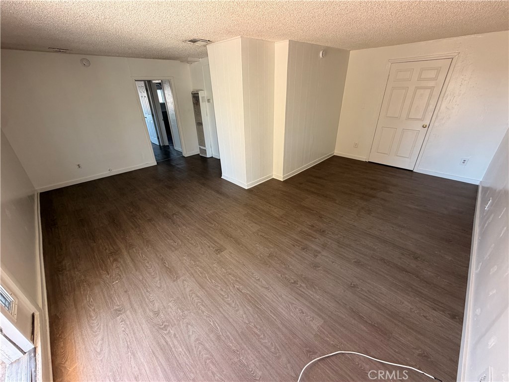 36528 Irwin B Property Photo 5