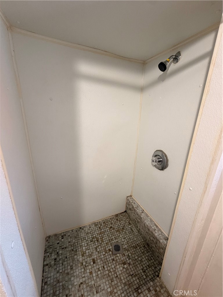 36528 Irwin B Property Photo 9