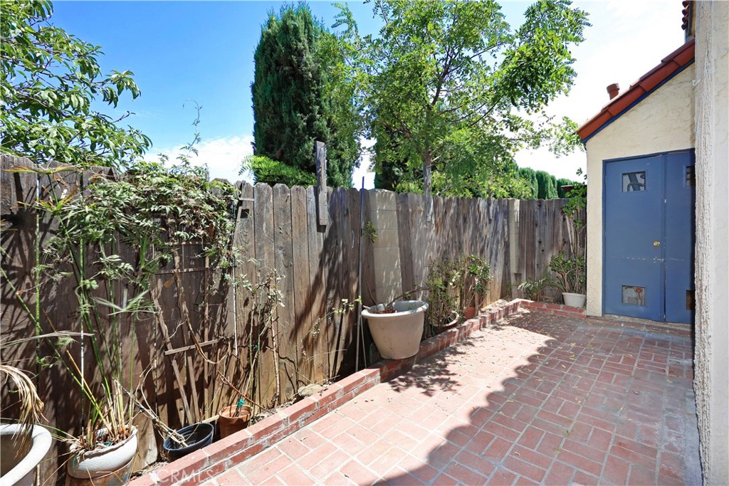 409 W Mountain View Avenue 3 Property Photo 25
