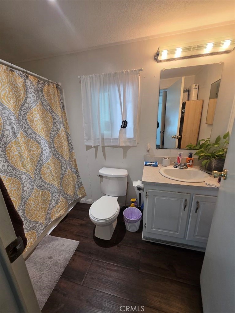 4300 Holt 76 Property Photo 11