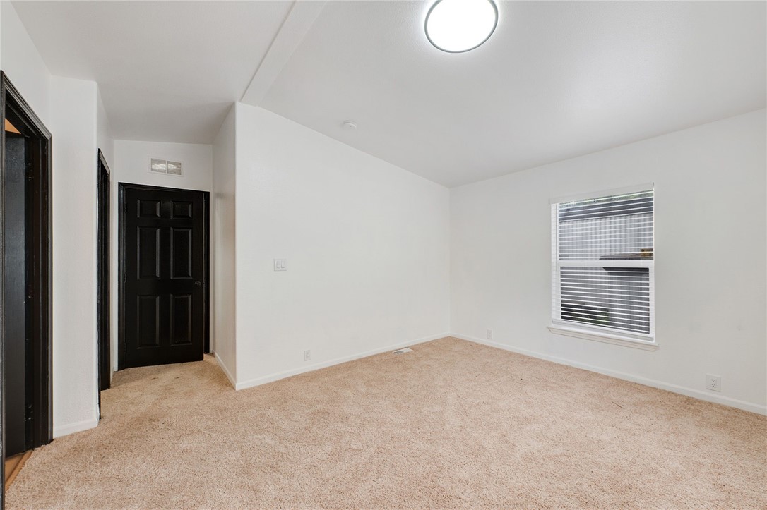 1512 E 5th Street 49 Property Photo 24