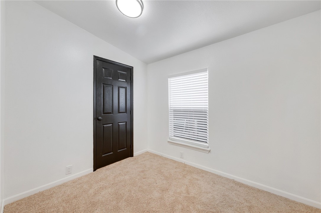 1512 E 5th Street 49 Property Photo 31