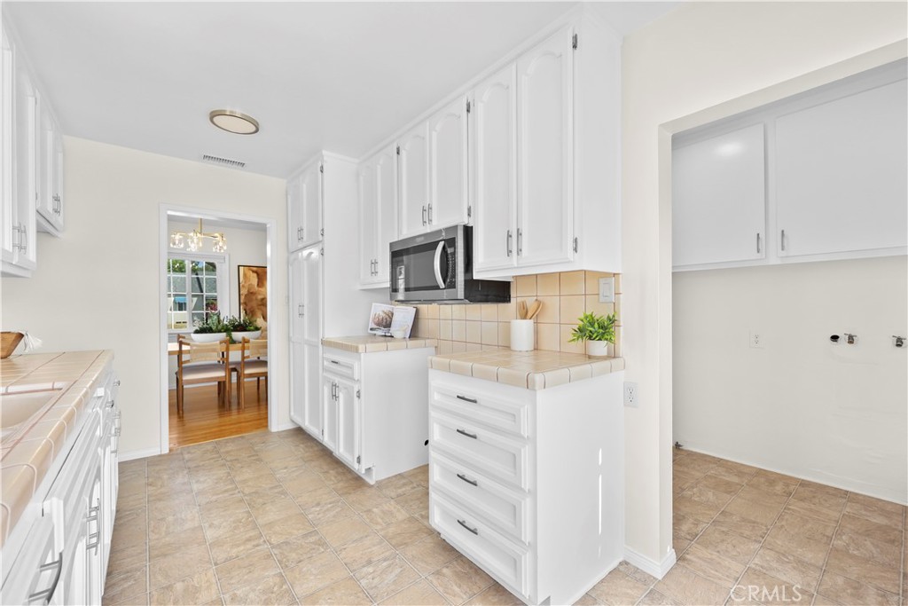 10634 Clancey Property Photo 8