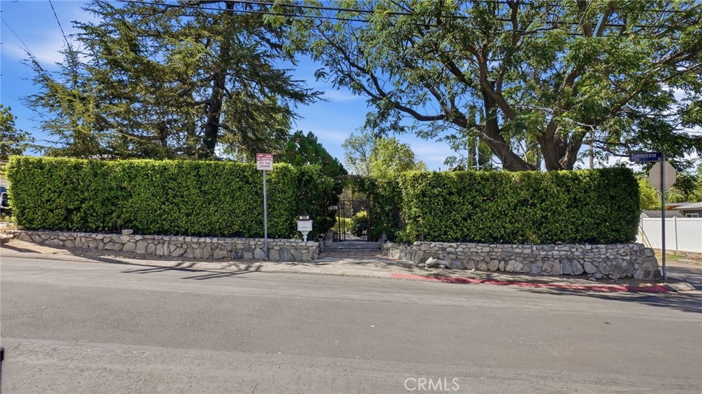 7276 Summitrose Street Property Photo 8