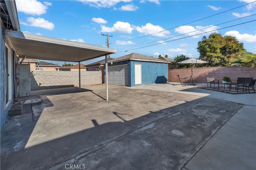 2714 W Tichenor Property Photo 27