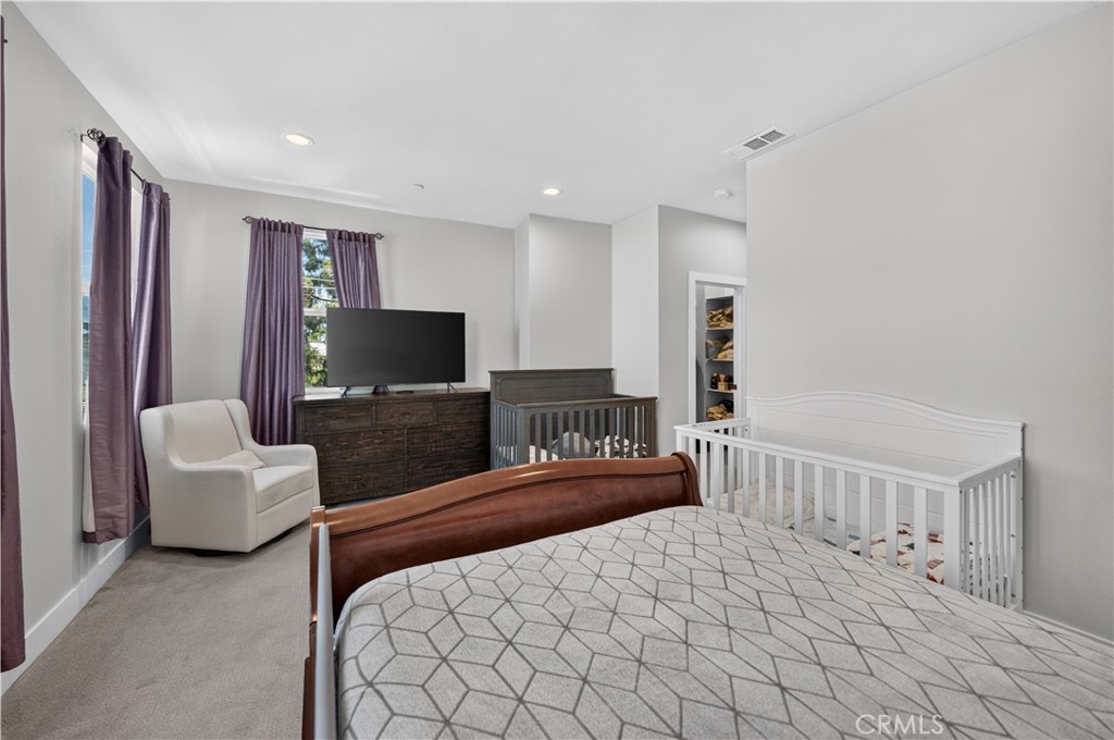 7960 Telegraph Property Photo 27