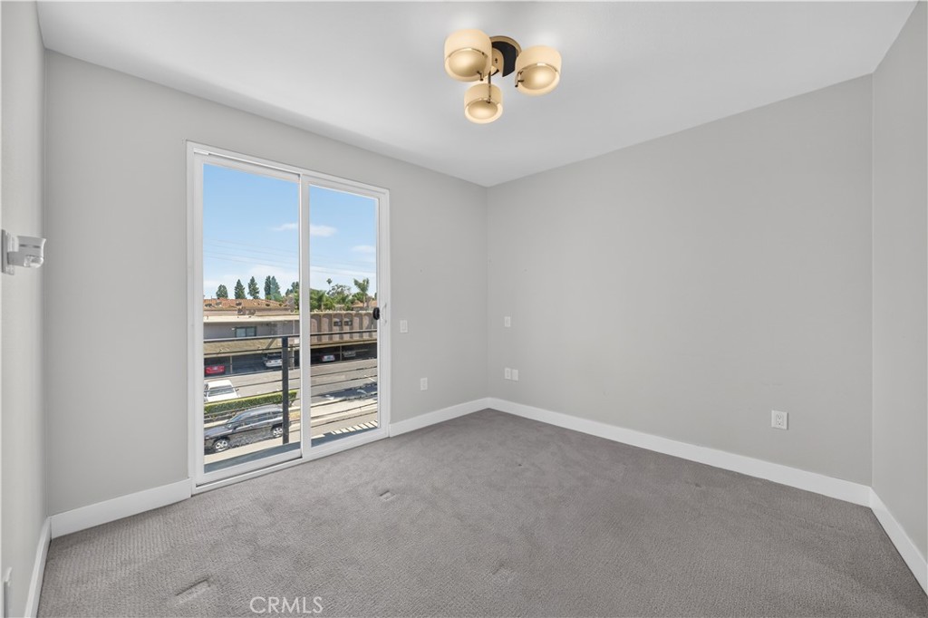 7960 Telegraph Property Photo 37
