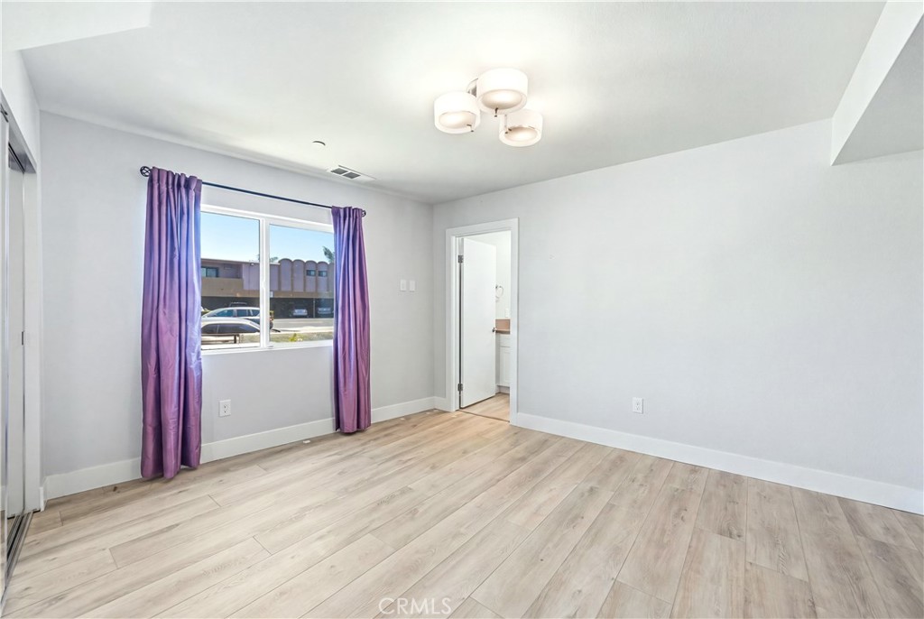 7960 Telegraph Property Photo 44