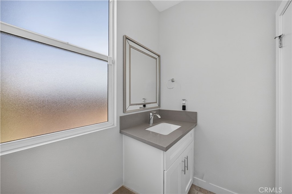 7960 Telegraph Property Photo 52