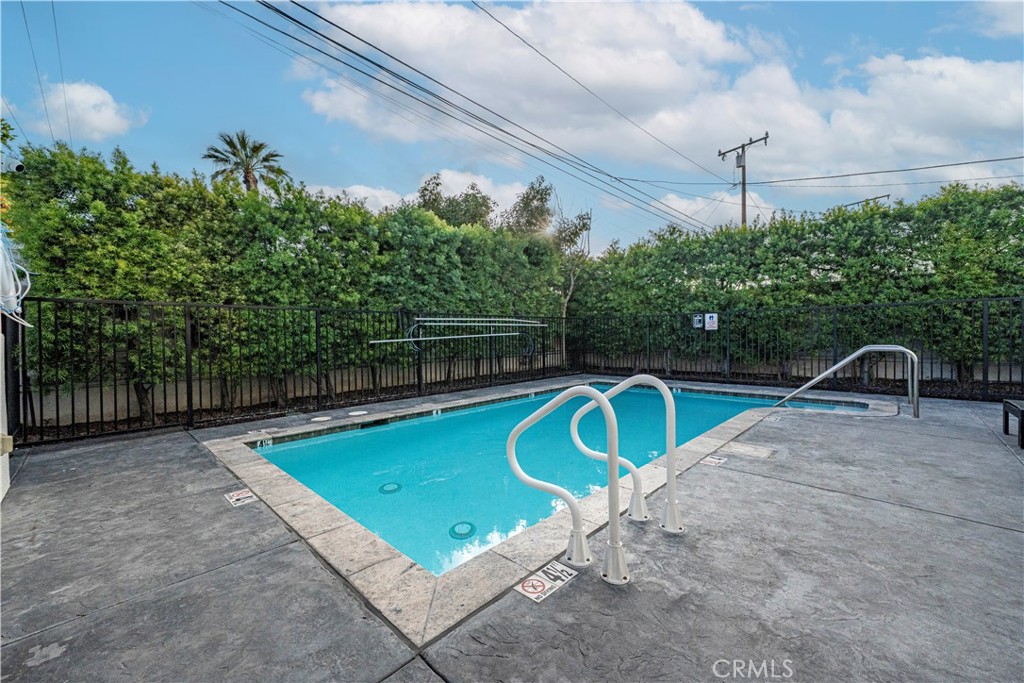 7960 Telegraph Property Photo 59