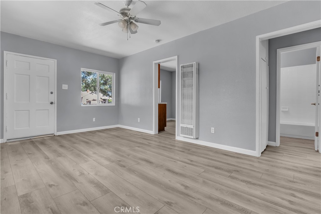 4156 Dwight Property Photo 5