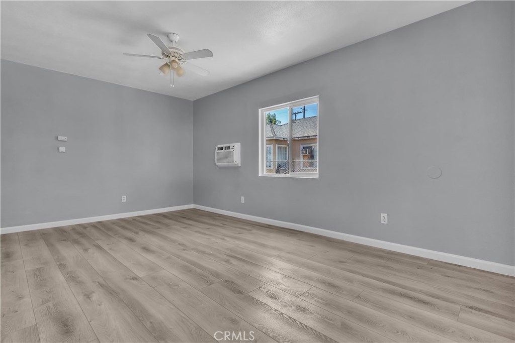 4156 Dwight Property Photo 6