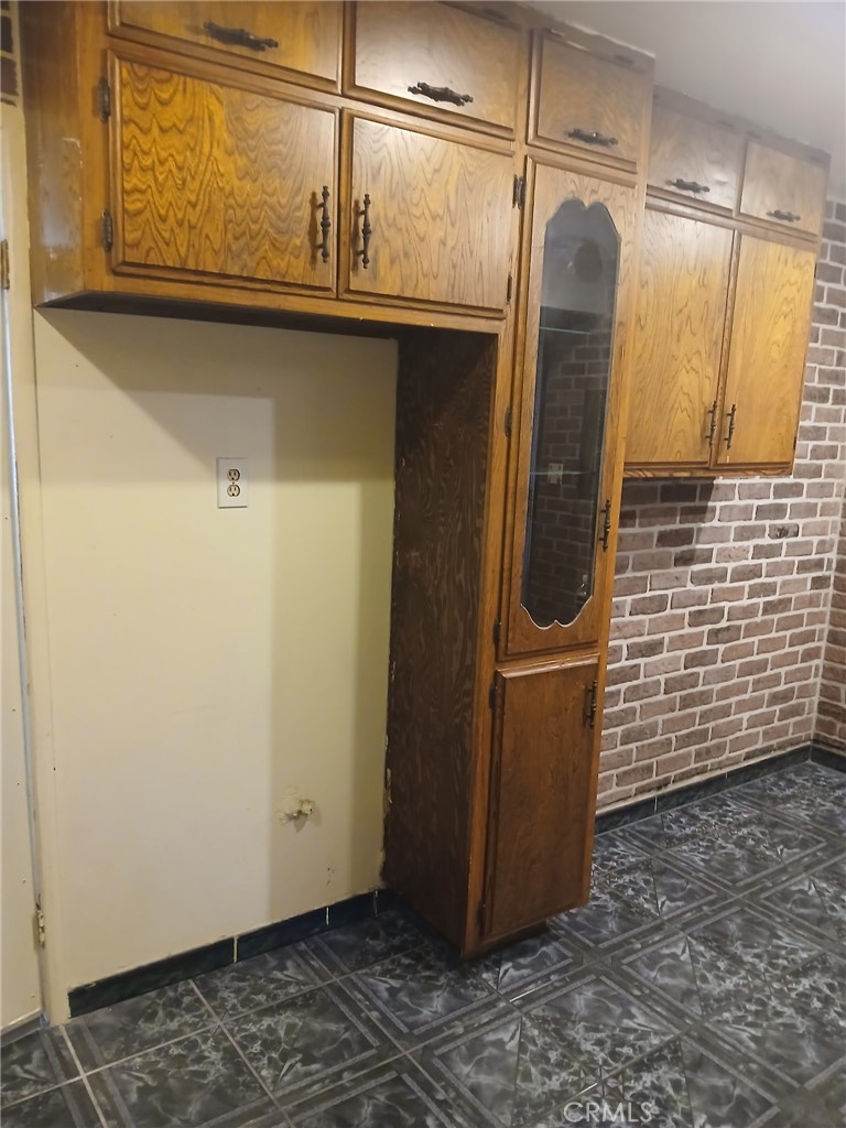 344 N Lilac Avenue Property Photo 19