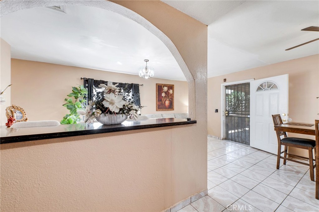 2019 E Shauer Property Photo 14