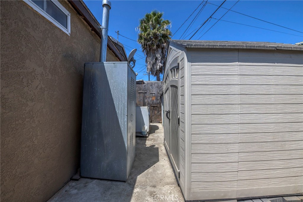 2019 E Shauer Property Photo 24