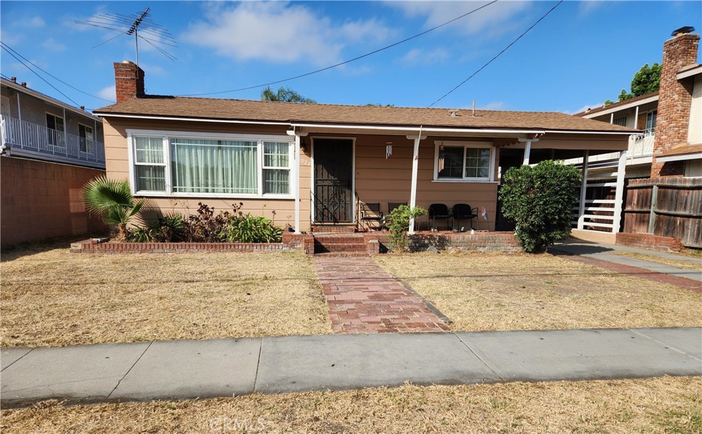 11922 Olive Property Photo 1