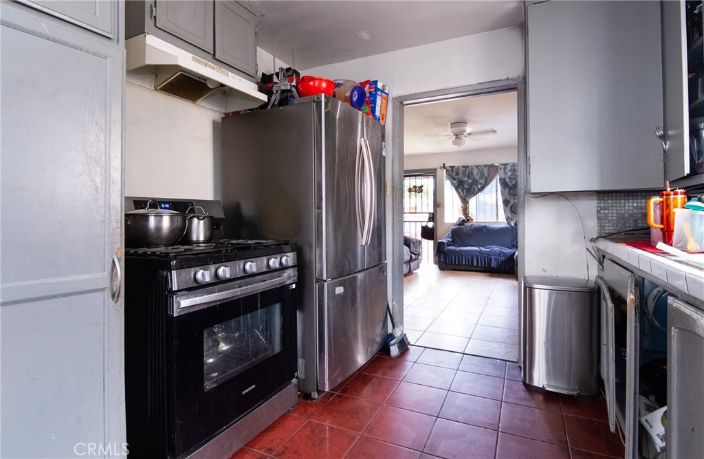 6938 Purdy Avenue Property Photo 11