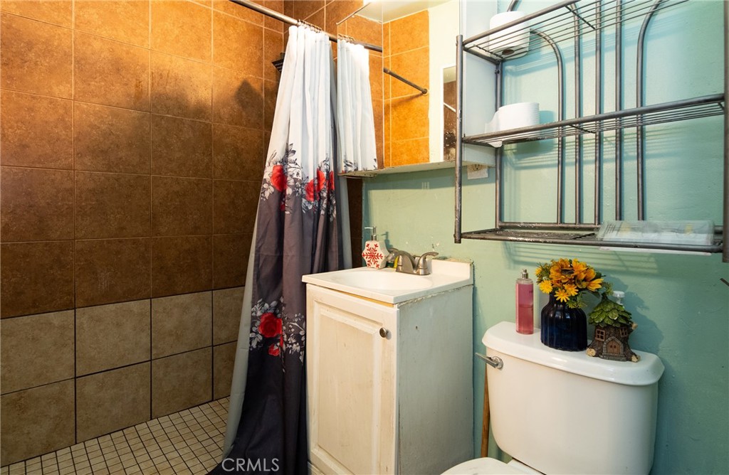 6938 Purdy Avenue Property Photo 14