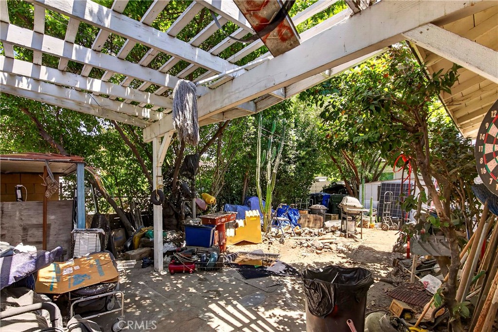 2045 Crestview Avenue Property Photo 15