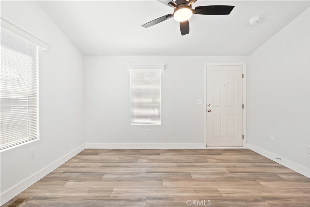 12741 Sierra Highway 16 Property Photo 4