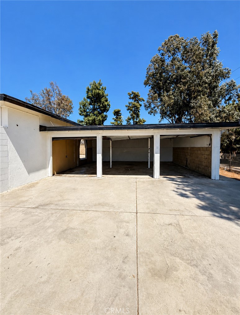 17301 Palm Property Photo 7