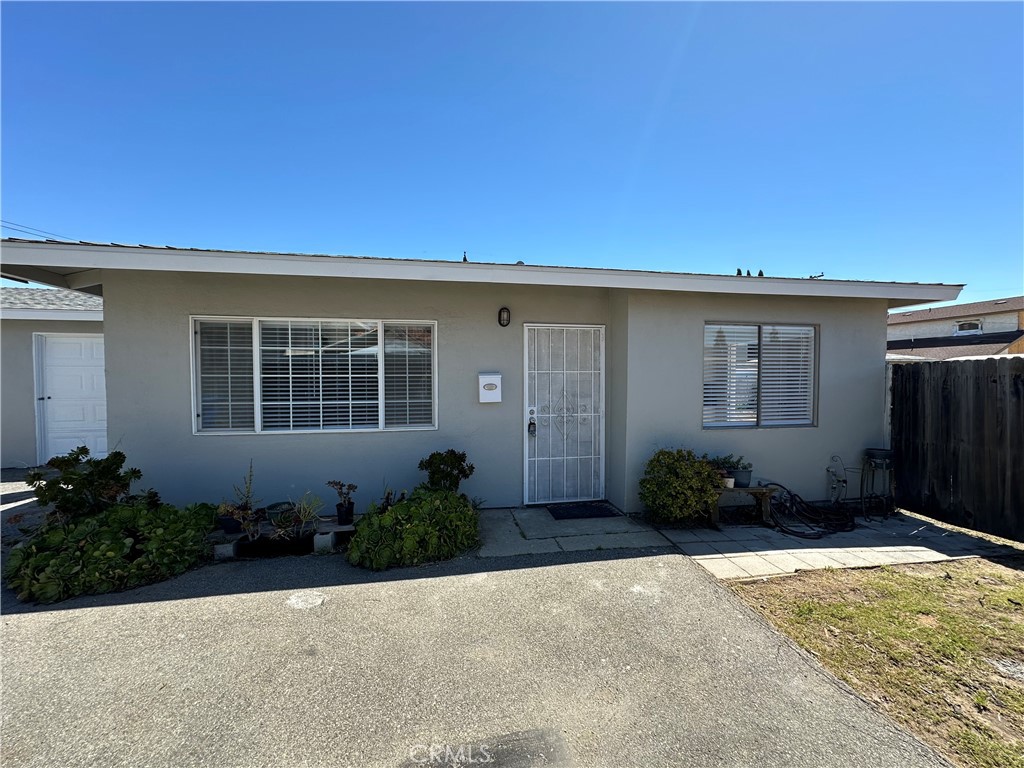 4754 Grace Avenue Property Photo 2