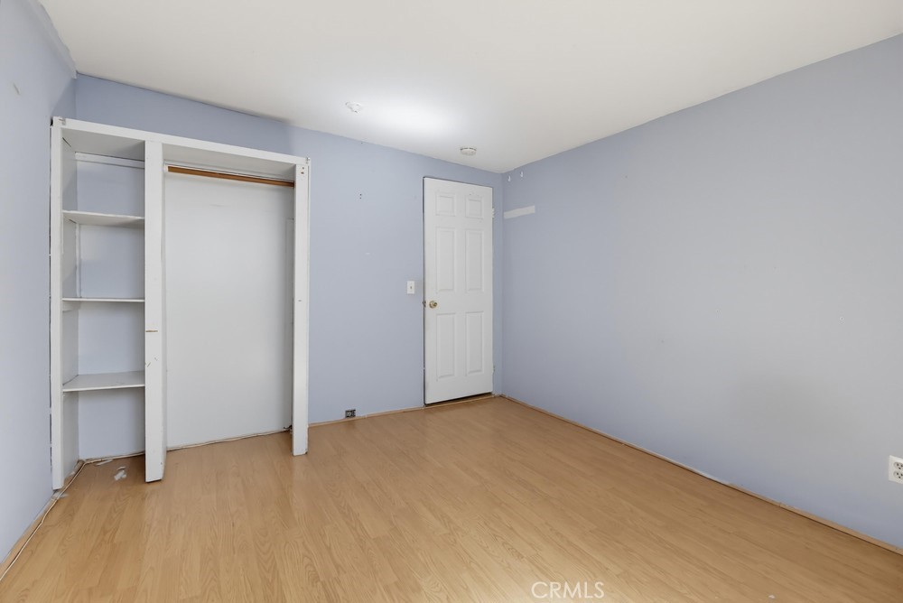 1007 E 42nd Property Photo 22