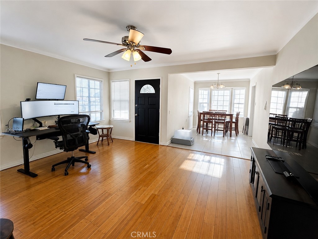 10142 San Carlos Property Photo 6