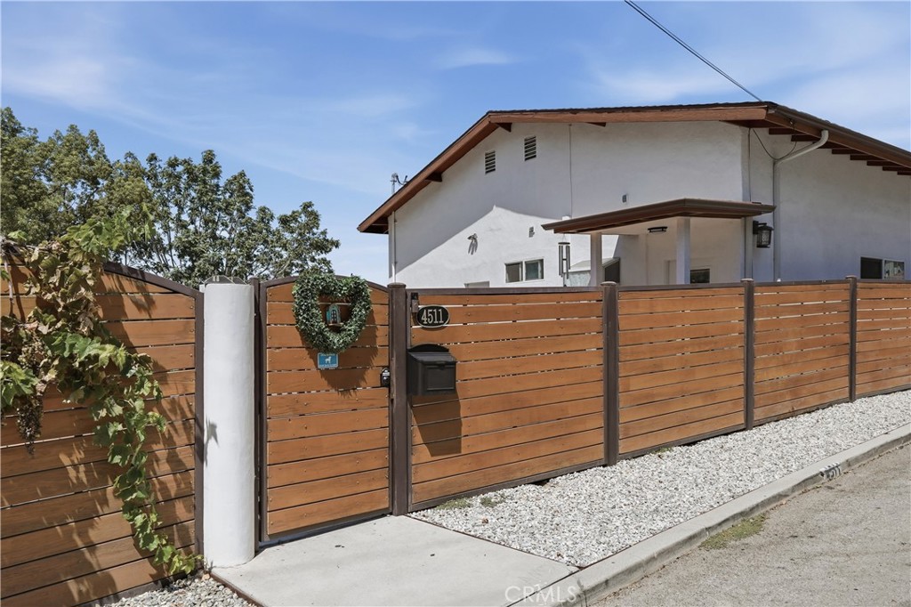4511 Bedilion Property Photo 3