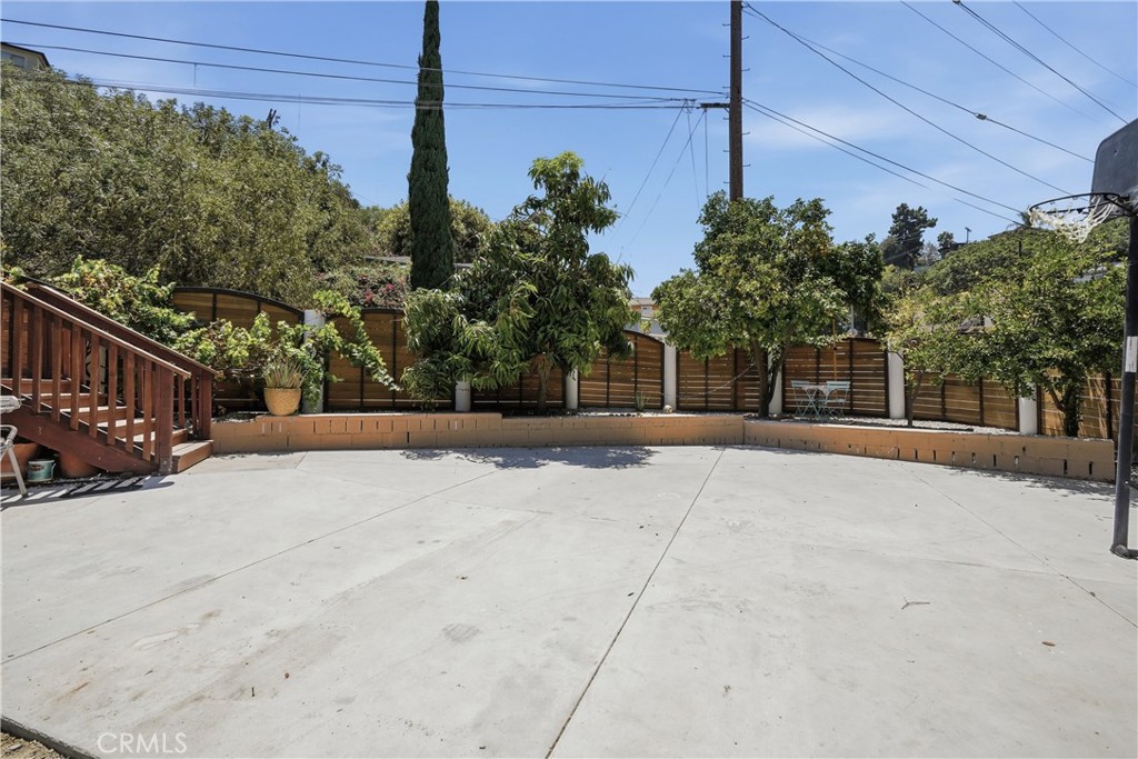 4511 Bedilion Property Photo 7