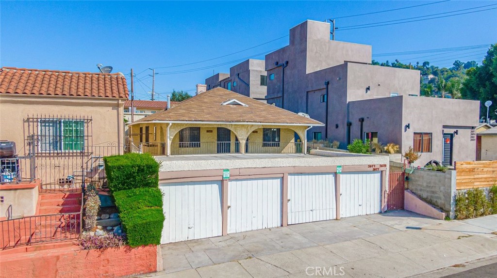 2677 Roseview Property Photo 1